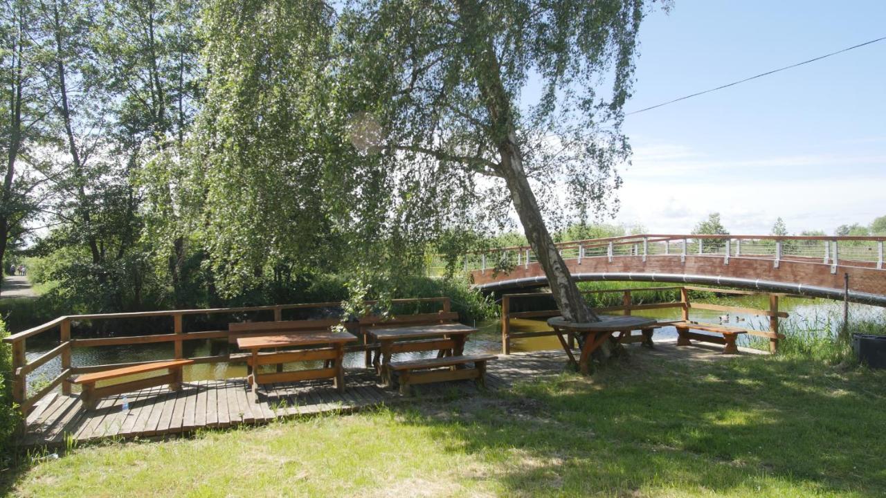 Wenecja północy Apartamento Łeba Exterior foto